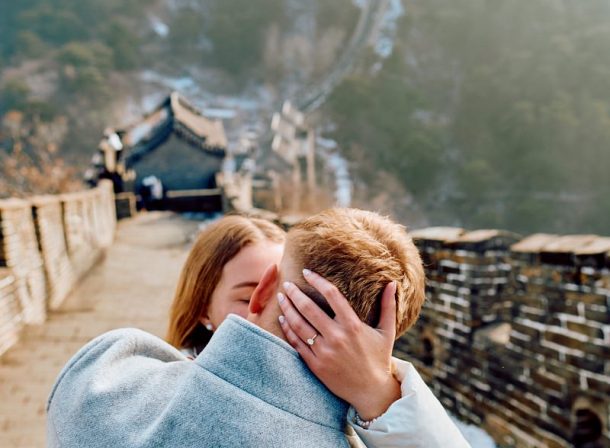 South African couple proposal at Mutianyu Great Wall Watchtower 6 in winter