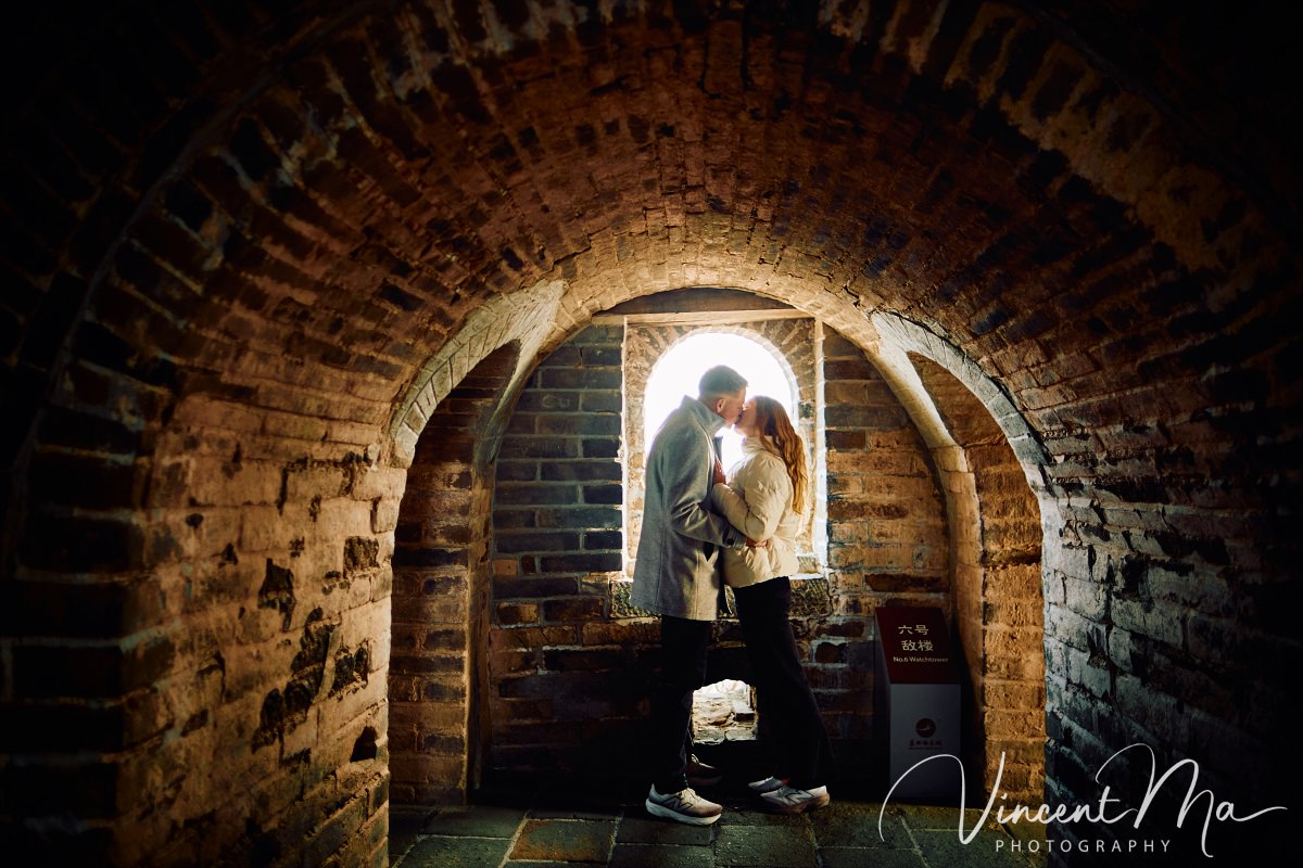 South African couple proposal at Mutianyu Great Wall Watchtower 6 in winter